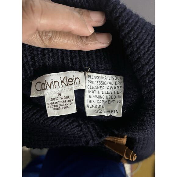 Calvin Klein 100% Wool Leather Toggle Shawl Collar Chunky Sweater Women’s Medium - Picture 5 of 6